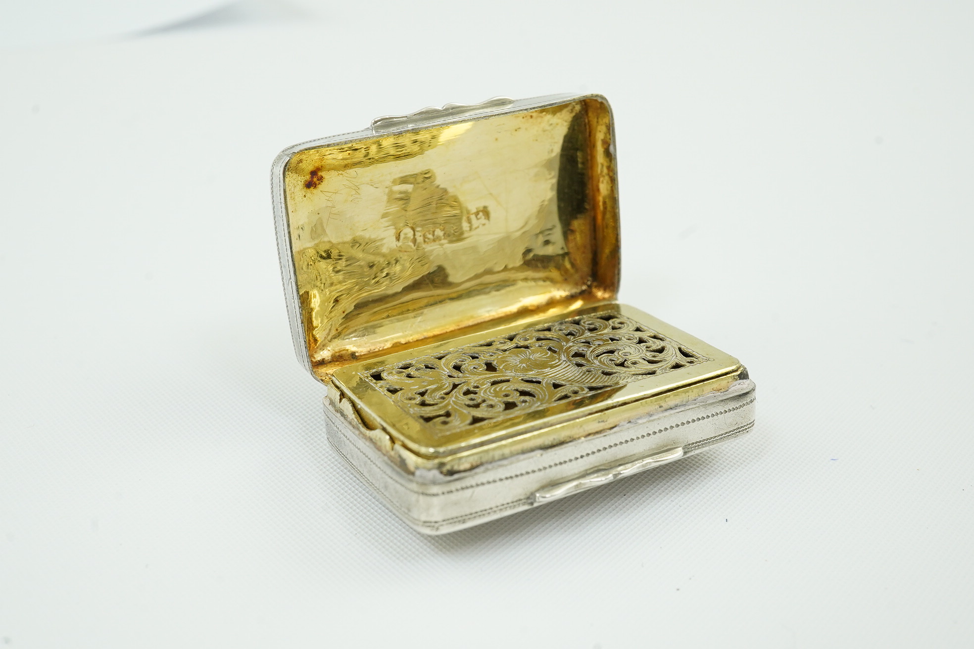 An early George IV silver rectangular vinaigrette, by Simpson & Son